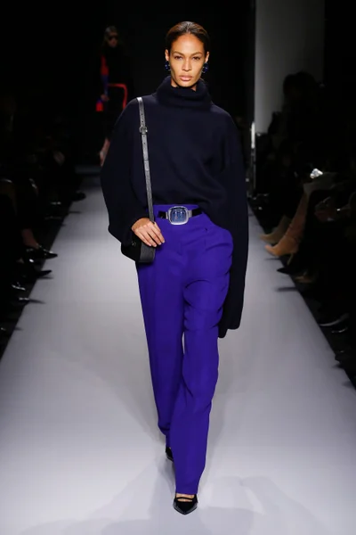Look 33